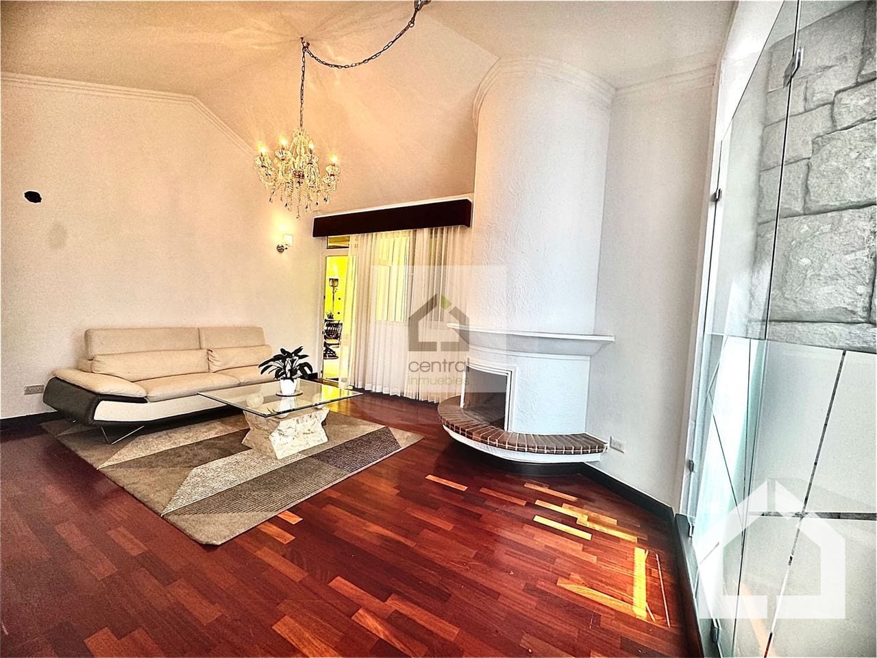 Casa en venta Colonia Sta, Rosalía, Condominio La Laguna — Casa en Venta en Santa Catarina Pinula, Guatemala, Ciudad — foto 5 de 17