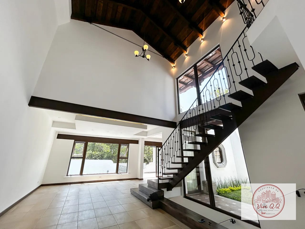 Casa en Venta en Antigua Guatemala — Casa vacacional en Venta en Hacienda del comendador, San Miguel Dueñas, Sacatepéquez — foto 4 de 16