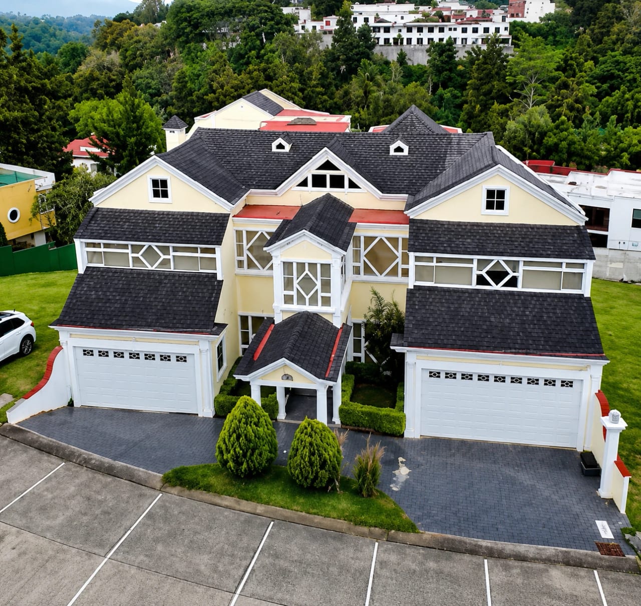 Casa en venta Carretera a Fraijanes — Casa en Venta en Vila Verde II, Carretera a El Salvador, Guatemala, Ciudad — foto 1 de 7