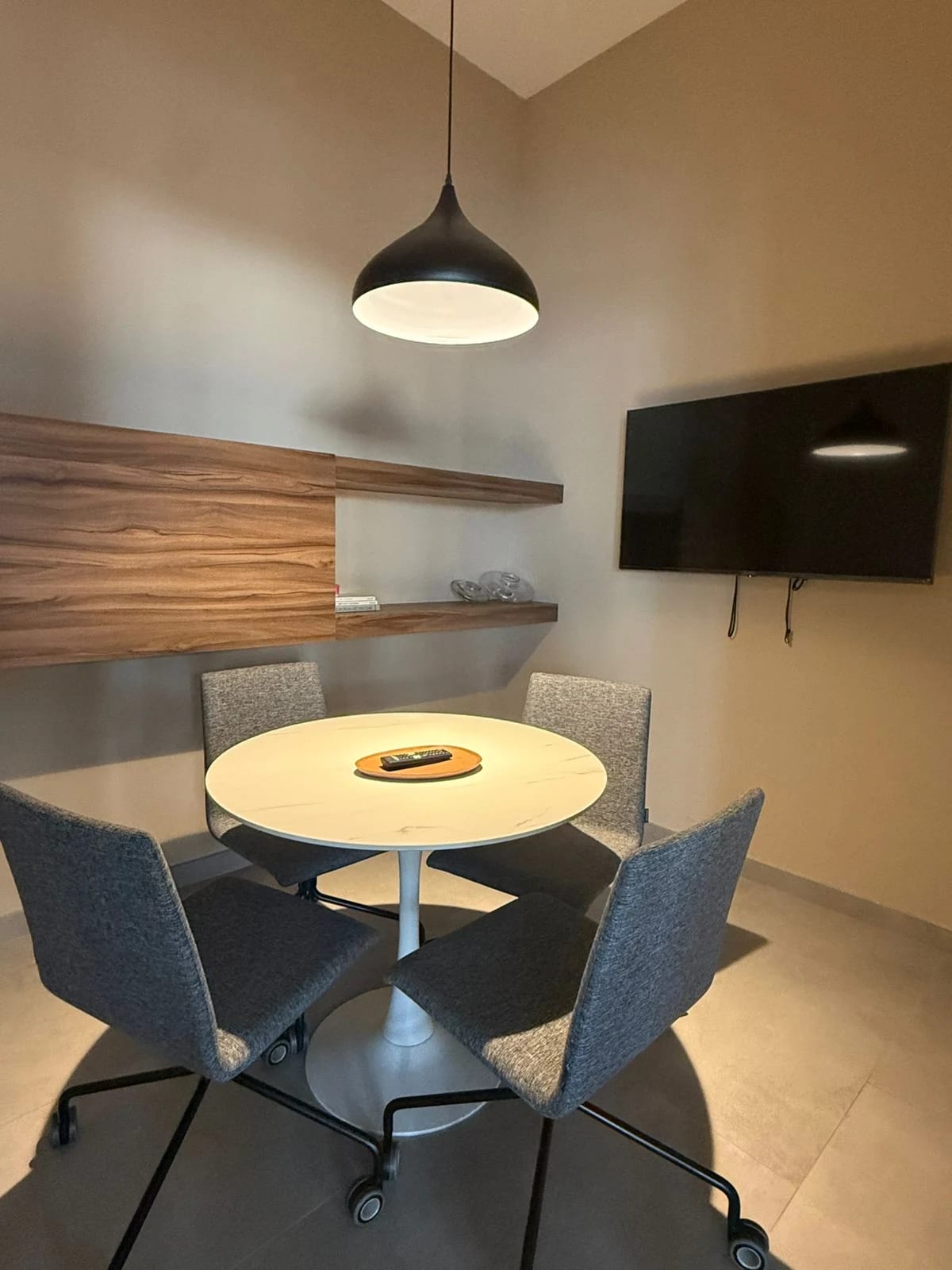 Apartamento en Venta – Edificio Meraki, Zona 10 — Apartamento en Venta en Meraki Z10, Zona 10, Guatemala, Ciudad — foto 9 de 13