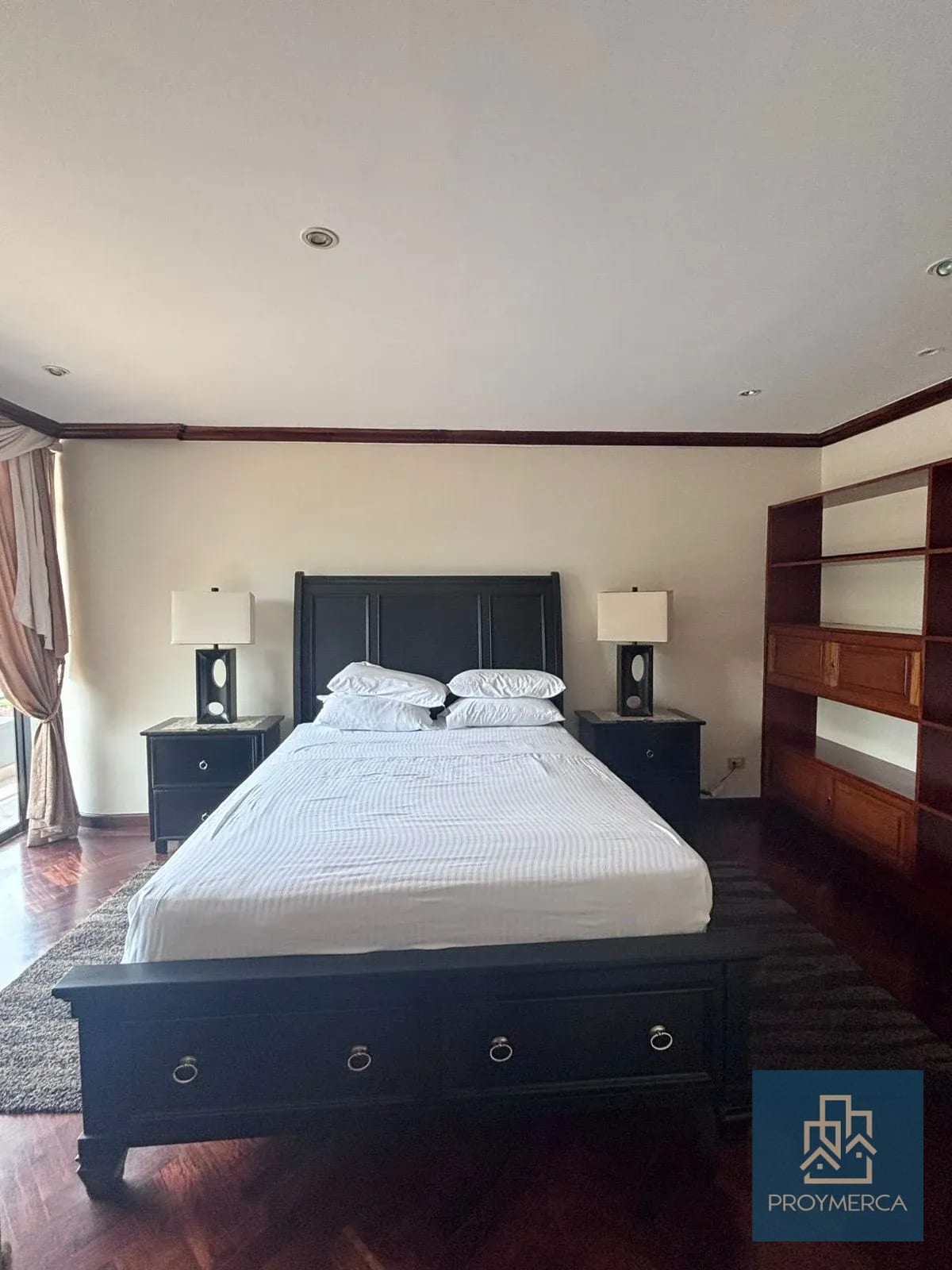 Apartamento amueblado en alquiler, Edificio L´Excellence, Zona 14 Las Américas — Apartamento en Alquiler en L'Excellence, Zona 14, Guatemala, Ciudad — foto 2 de 13