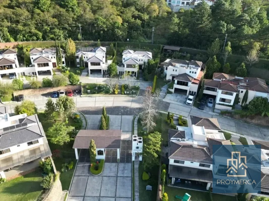 Casa en venta, Lomas de San Isidro, Zona 16 — Casa en Venta en Lomas de San Isidro, Zona 16, Guatemala, Ciudad — foto 1 de 5