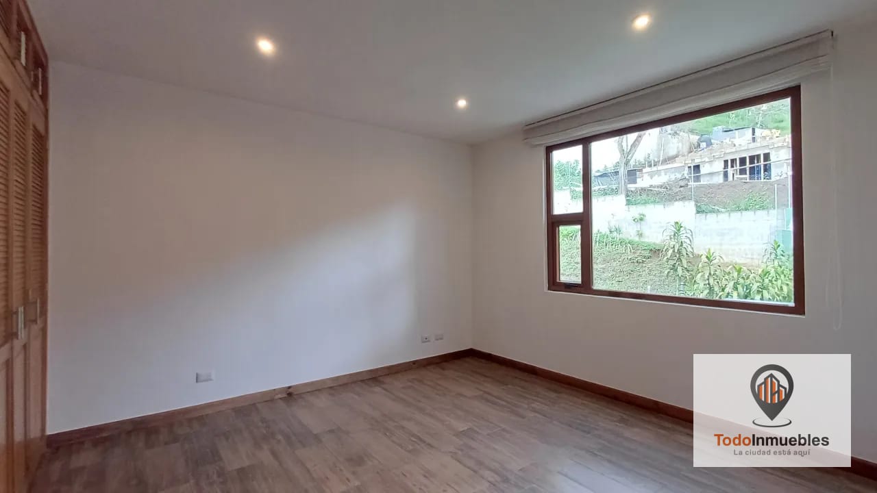 Casa en renta en km 12.5 CES — Casa en Alquiler en Alto Valle, Carretera a El Salvador, Guatemala, Ciudad — foto 11 de 17