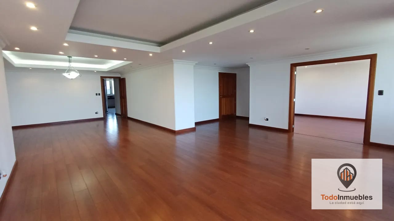 Apartamento en Renta en Marqués del Valle z14 — Apartamento en Alquiler en Marqués del Valle, Zona 14, Guatemala, Ciudad — foto 1 de 17
