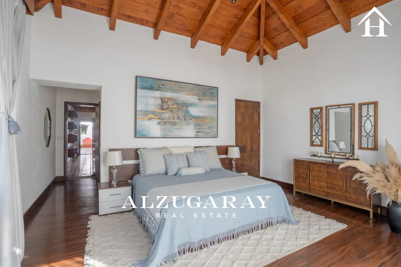 Casa Moderna y Amueblada 4 Hab./ San Pedro las Huertas — Casa en Venta en San Pedro Las Huertas, Antigua, Sacatepéquez — foto 5 de 9