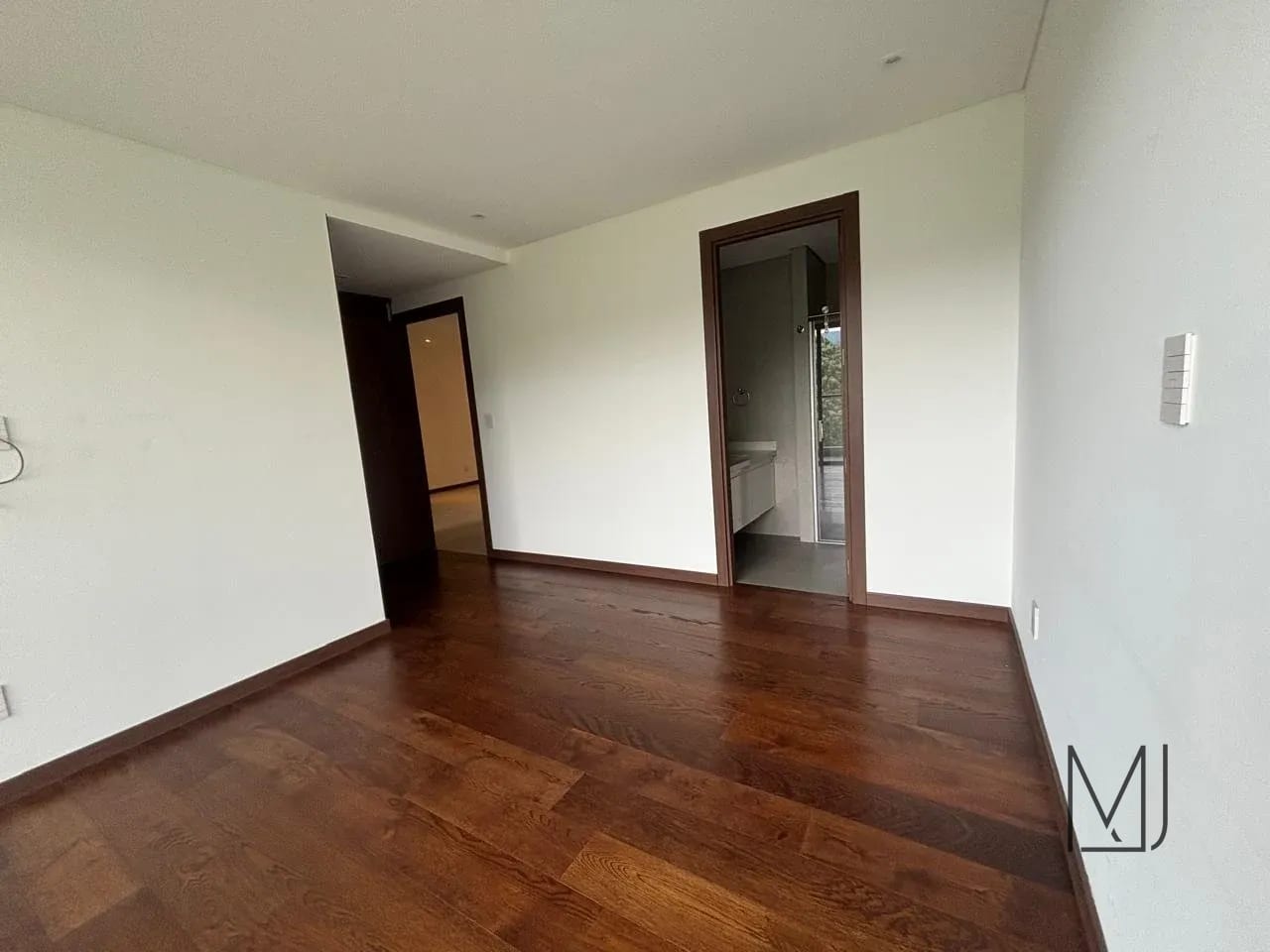 Apartamento en Alquiler / Venta | Edificio Azores | Zona 15 VH2 | 3 habitaciones · AC — Apartamento en Alquiler en Zona 15, Guatemala, Ciudad — foto 6 de 17
