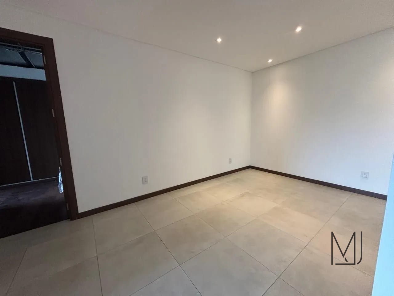 Apartamento en Alquiler / Venta | Edificio Azores | Zona 15 VH2 | 3 habitaciones · AC — Apartamento en Alquiler en Zona 15, Guatemala, Ciudad — foto 9 de 17