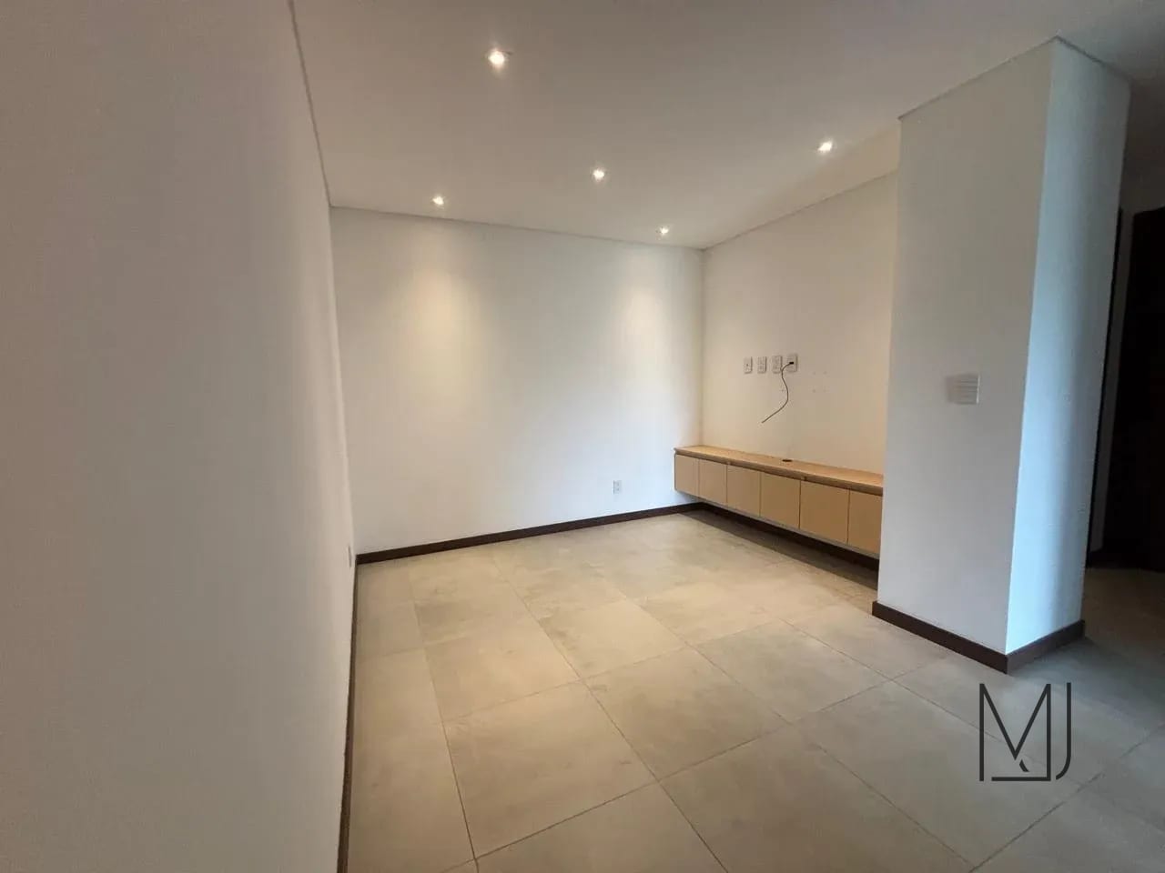 Apartamento en Alquiler / Venta | Edificio Azores | Zona 15 VH2 | 3 habitaciones · AC — Apartamento en Alquiler en Zona 15, Guatemala, Ciudad — foto 10 de 17