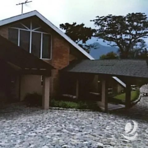 Casa en Venta Fuera de Garita San José Pinula Guatemala — Casa en Venta en San José Pinula, Guatemala, Ciudad — foto 1 de 15