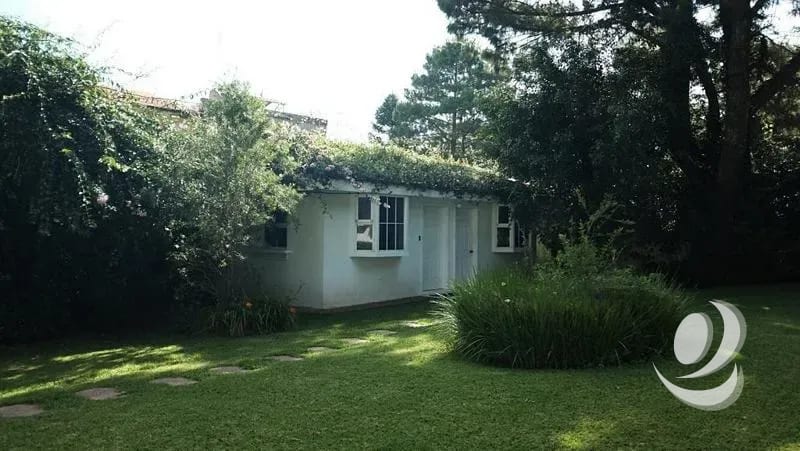 AnteriorSiguiente Venta o Renta de Amplia Casa en Carretera a El Salvador — Casa en Venta en Carretera a El Salvador, Guatemala, Ciudad — foto 17 de 17