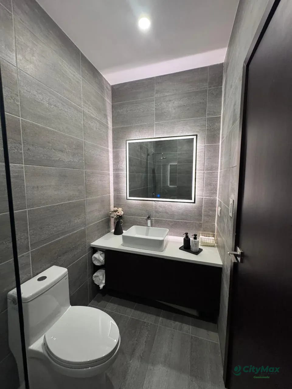 Pent House en venta en VH II Zona 15 Guatemala — Apartamento en Venta en Vista Hermosa II, Zona 15, Guatemala, Ciudad — foto 8 de 12