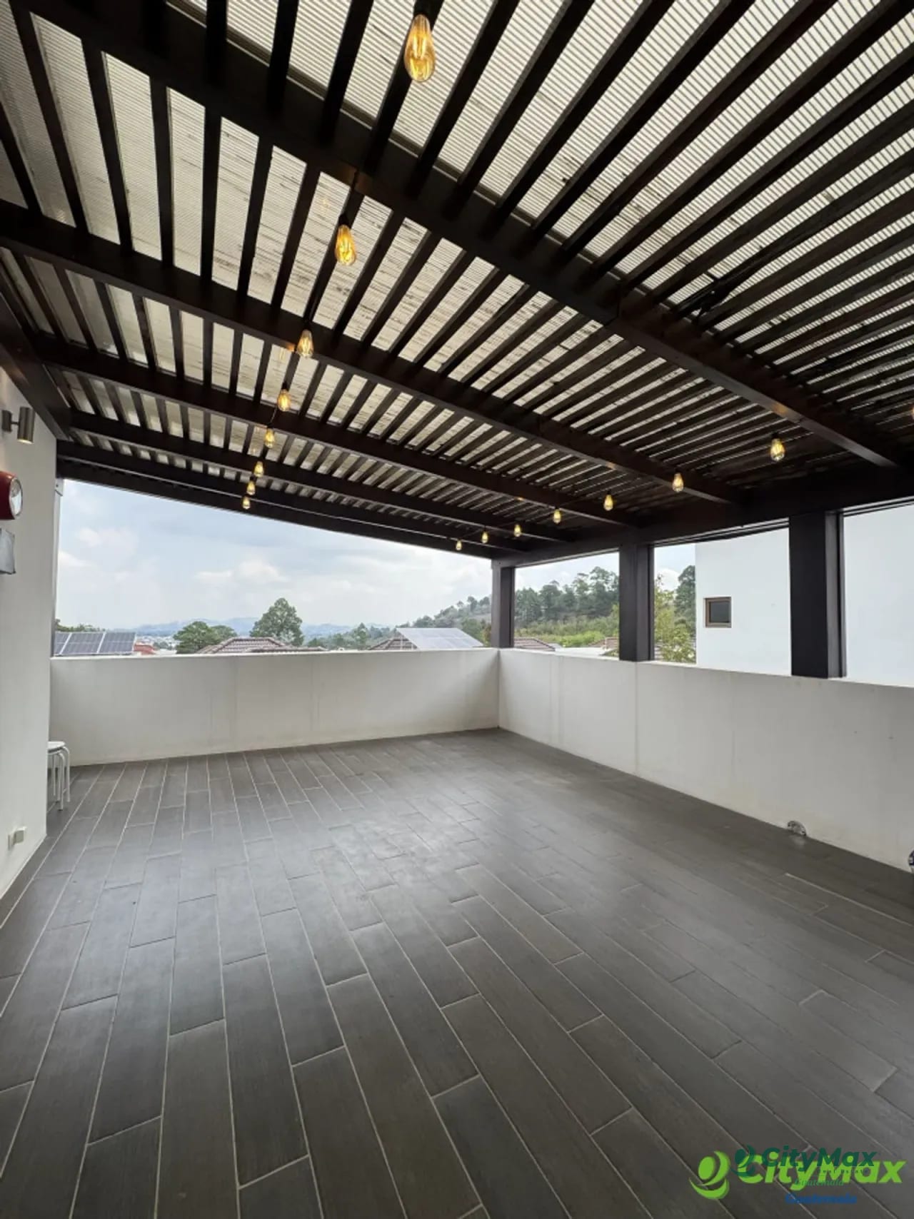 Casa de venta en Lomas de San Isidro Zona 16 — Casa en Venta en Lomas de San Isidro, Zona 16, Guatemala, Ciudad — foto 8 de 14