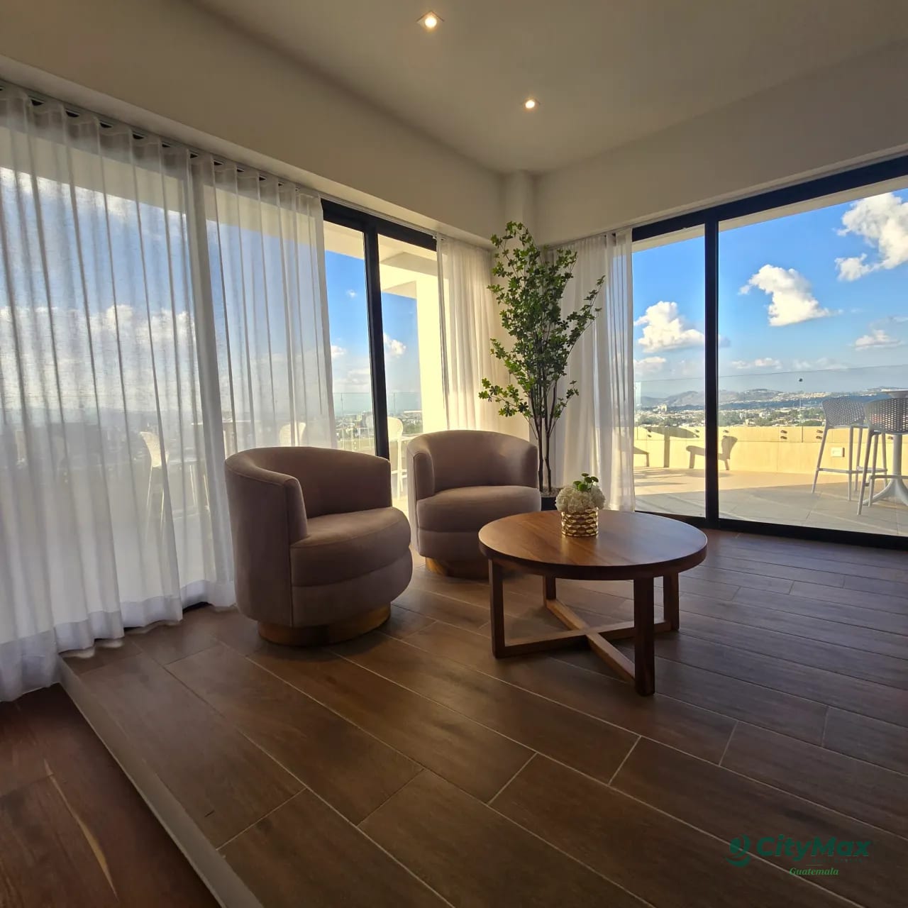 Penthouse de lujo Amueblado en Venta Zona 10 Guatemala — Apartamento en Venta en Milenia, Zona 10, Guatemala, Ciudad — foto 4 de 15