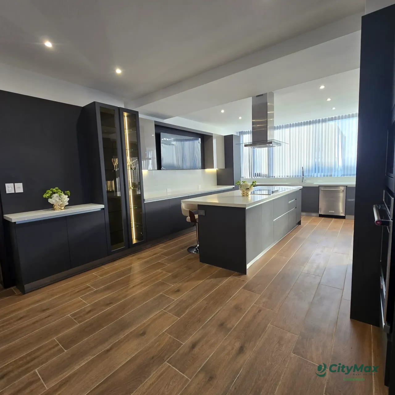 Penthouse de lujo Amueblado en Venta Zona 10 Guatemala — Apartamento en Venta en Milenia, Zona 10, Guatemala, Ciudad — foto 6 de 15