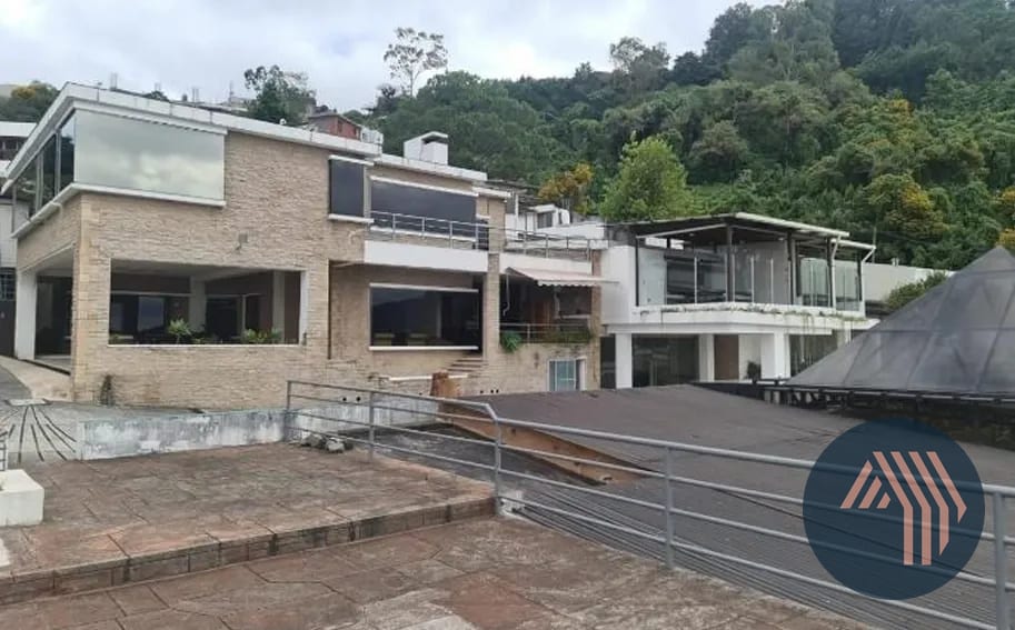 Venta de Amplia Propiedad - Montebello, KM 9.5 Carr. Salvador — Casa en Venta en Montebello I, Carretera a El Salvador, Guatemala, Ciudad — foto 7 de 17
