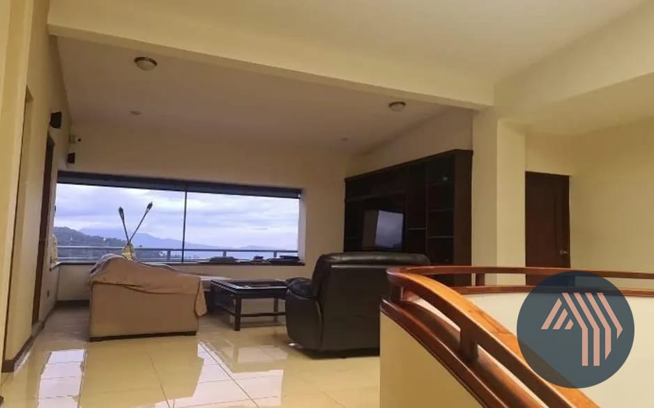 Venta de Amplia Propiedad - Montebello, KM 9.5 Carr. Salvador — Casa en Venta en Montebello I, Carretera a El Salvador, Guatemala, Ciudad — foto 12 de 17