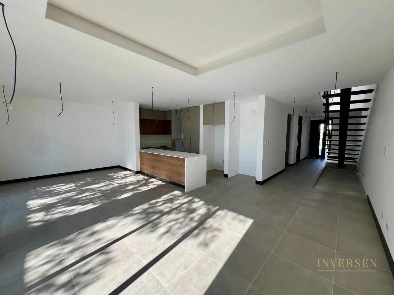 Casa en venta en zona 10 - Molie — Casa en Venta en Zona 10, Guatemala, Ciudad — foto 2 de 16
