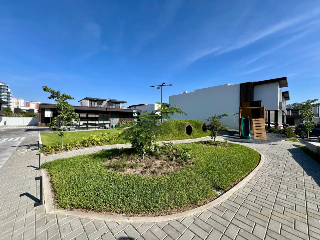 Casa en venta en zona 10 - Molie — Casa en Venta en Zona 10, Guatemala, Ciudad — foto 15 de 16