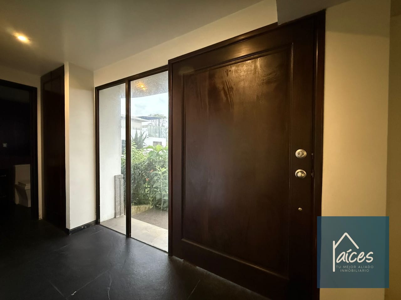 Cass en venta SANTUARIA MUXBAL (*20) — Casa en Venta en Santuaria Muxbal, Muxbal, Guatemala, Ciudad — foto 4 de 17
