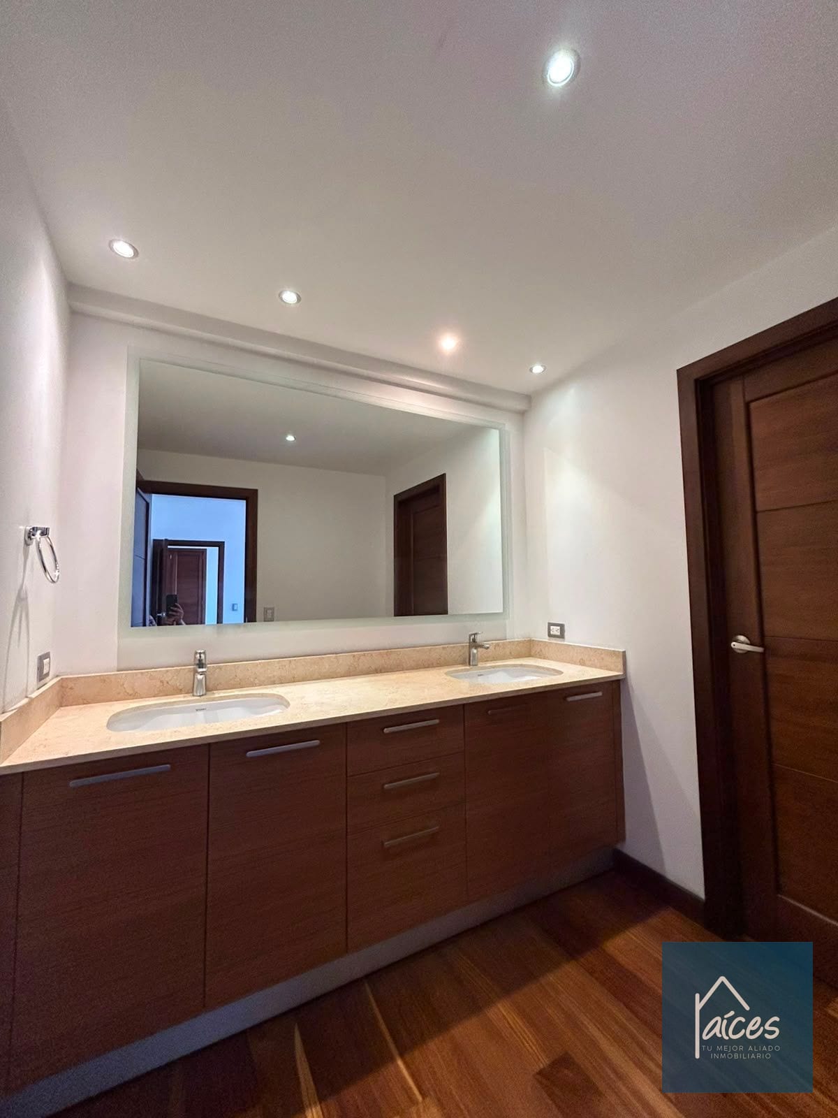 Apartamento en venta GAUDI Zona 14 (D) — Apartamento en Venta en Gaudí, Zona 14, Guatemala, Ciudad — foto 10 de 14