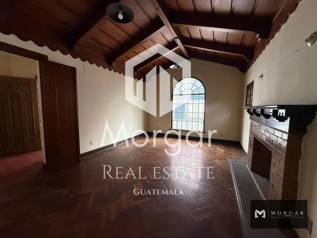 Casa para oficina o comercio en alquiler en Zona 10 de 1,562.44 Mts en $ 6,160 — Casa en Alquiler en Zona 10, Guatemala, Ciudad — foto 1 de 17