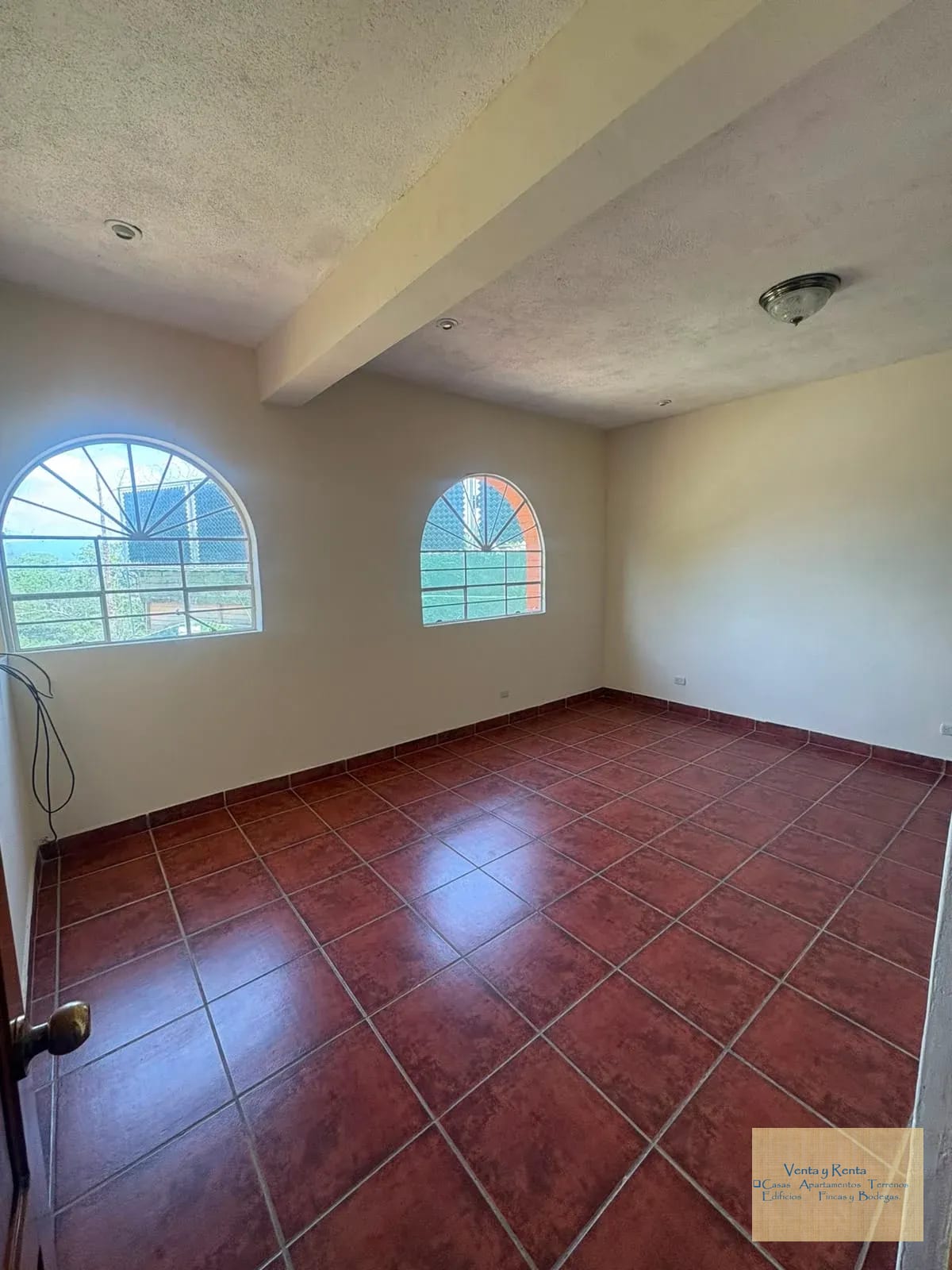 Zona 16 Casa Fuera de Garita Canajuyu — Casa en Venta en Kanajuyú, Zona 16, Guatemala, Ciudad — foto 9 de 13