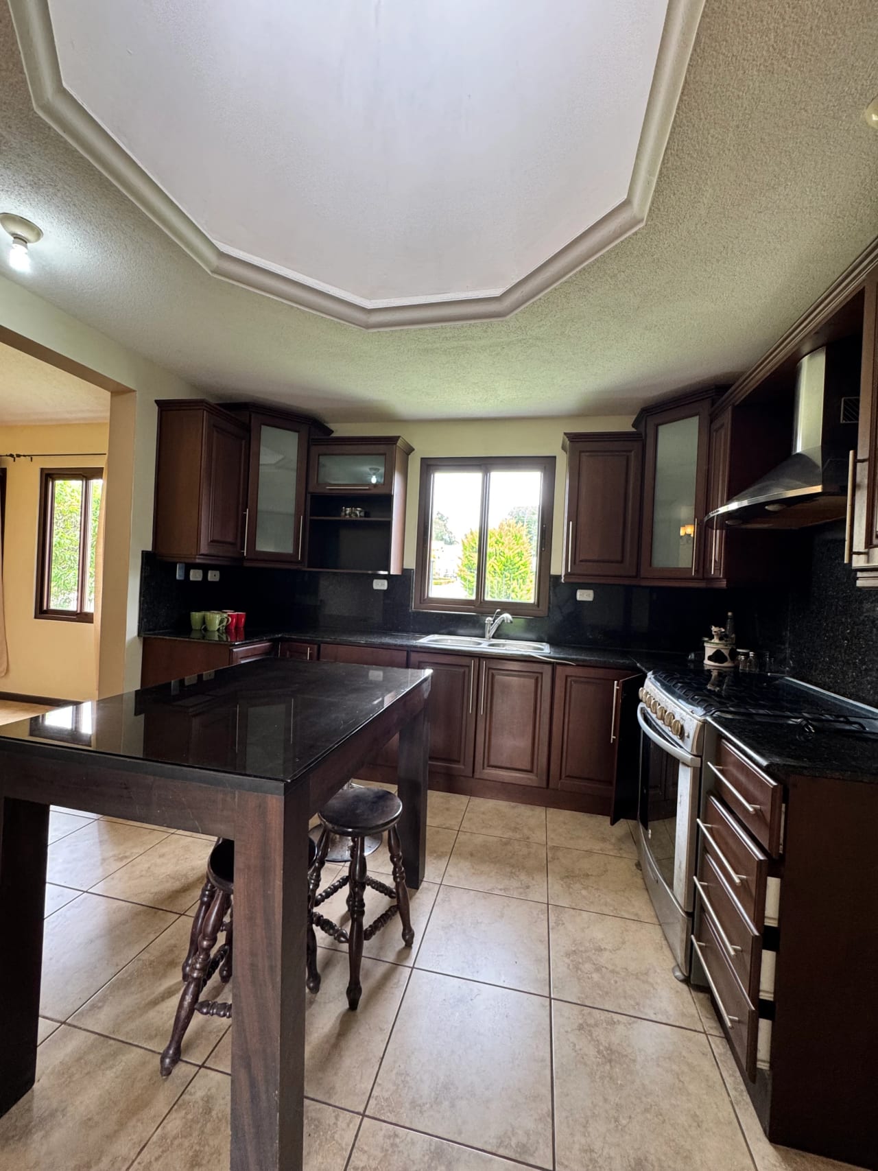 Casa Grande en Venta en Carretera al Salvador km. 25 — Casa en Venta en Carretera a El Salvador, Guatemala, Ciudad — foto 16 de 17