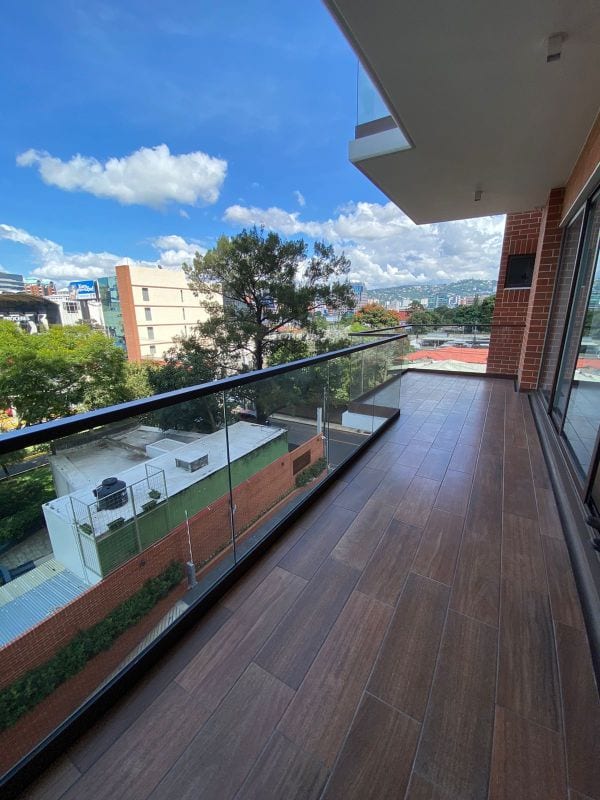 Apartamentos en renta Zona 10 — Apartamento en Alquiler en Zona 10, Guatemala, Ciudad — foto 11 de 12