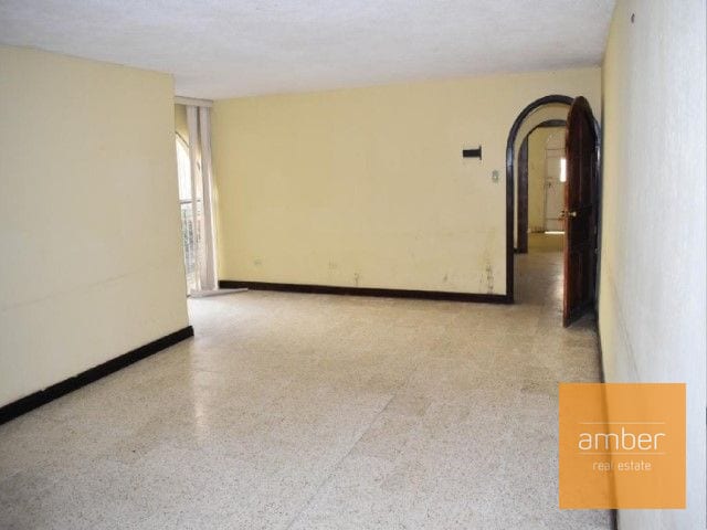 Casa para remodelar en zona 16 — Casa en Alquiler en Zona 16, Guatemala, Ciudad — foto 5 de 9