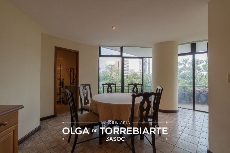 Apartamento amueblado en LExcellence, zona 14 — Apartamento en Alquiler en L'Excellence, Zona 14, Guatemala, Ciudad — foto 10 de 13