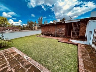 Casa en Oakland zona 10. — Casa en Venta en Zona 10, Guatemala, Ciudad — miniatura 3 de 14