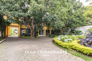 Casa en venta El Panorama, Antigua Guatemala — Casa en Venta en Antigua, Sacatepéquez — miniatura 1 de 17