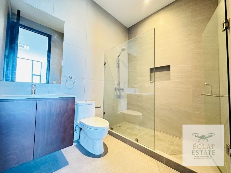 Apartamento Amueblado en ECHO Zona 14 | 3 Habitaciones + 3 Parqueos — Apartamento en Alquiler en Echo, Zona 14, Guatemala, Ciudad — foto 10 de 12