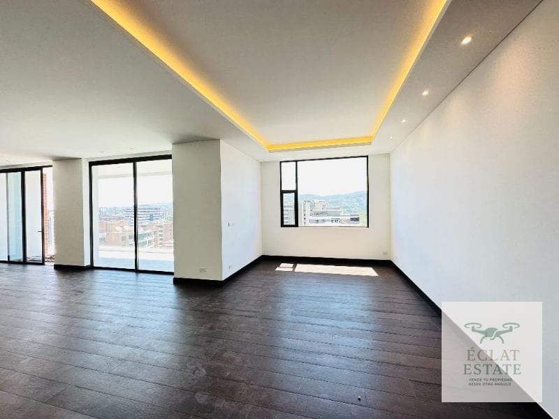 Apartamento Amueblado en ECHO Zona 14 | 3 Habitaciones + 3 Parqueos — Apartamento en Alquiler en Echo, Zona 14, Guatemala, Ciudad — foto 8 de 12