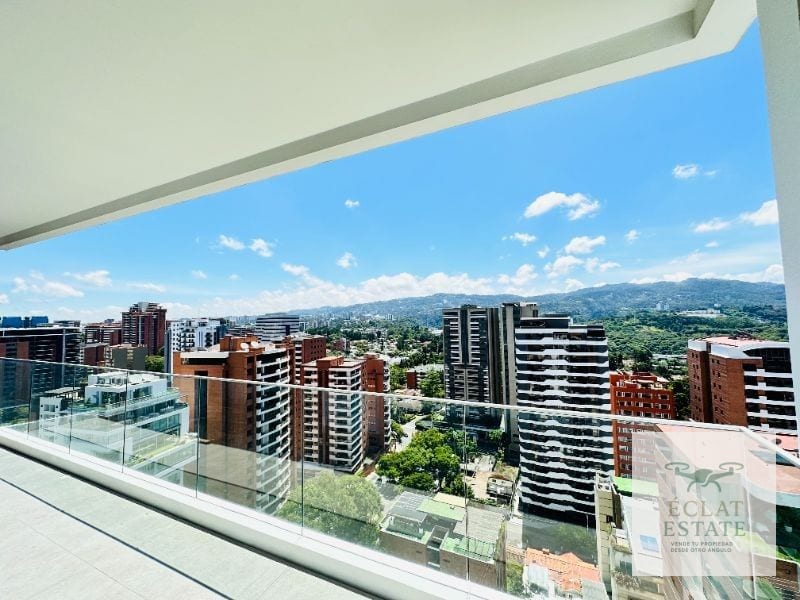 Apartamento Amueblado en ECHO Zona 14 | 3 Habitaciones + 3 Parqueos — Apartamento en Alquiler en Echo, Zona 14, Guatemala, Ciudad — foto 1 de 12