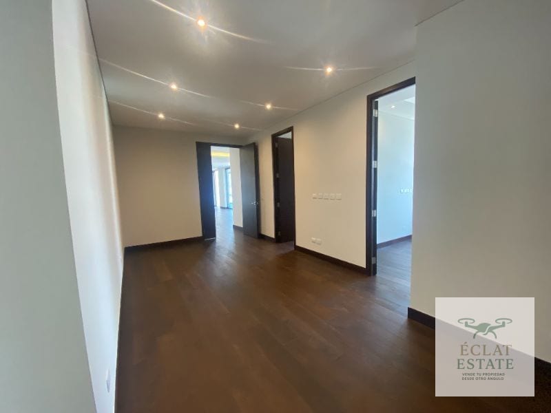 Apartamento Amueblado en ECHO Zona 14 | 3 Habitaciones + 3 Parqueos — Apartamento en Alquiler en Echo, Zona 14, Guatemala, Ciudad — foto 11 de 12