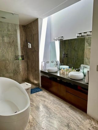 Casa en venta Las Luces km 13 — Casa en Venta en km 11-15, Carretera a El Salvador, Guatemala, Ciudad — miniatura 3 de 17