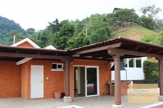 Amplia Casa en Cañadas de San Lazaro Zona 15 — Casa en Venta en Zona 15, Guatemala, Ciudad — foto 3 de 6