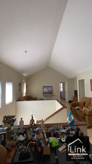 Casa en venta en El naranjo Real Victoria — Casa en Venta en Condado Naranjo, Zona 4 Mixco, Guatemala, Ciudad — miniatura 6 de 9