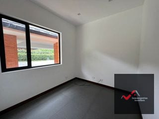 Casa en Venta Zona 16 — Casa en Venta en San Isidro, Zona 16, Guatemala, Ciudad — miniatura 3 de 14
