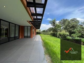 Casa en Venta Zona 16 — Casa en Venta en San Isidro, Zona 16, Guatemala, Ciudad — miniatura 1 de 14