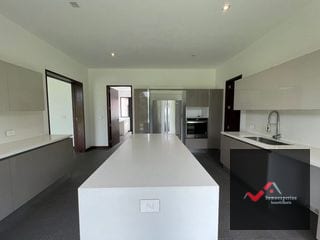 Casa en Venta Zona 16 — Casa en Venta en San Isidro, Zona 16, Guatemala, Ciudad — miniatura 7 de 14