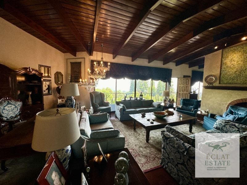 Excepcional Casa Residencial En Renta En San Rafael 1, Km 9 CAES: Grandiosidad y Elegancia en 1,025 m² — Casa en Alquiler en San Rafael, Carretera a El Salvador, Guatemala, Ciudad — foto 1 de 17