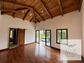 Casa en Venta en Los Franciscanos, Antigua Guatemala: Lujo y Confort — Casa en Venta en Ciudad Vieja, Sacatepéquez — miniatura 6 de 17