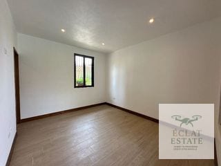 Casa en Venta en Los Franciscanos, Antigua Guatemala: Lujo y Confort — Casa en Venta en Ciudad Vieja, Sacatepéquez — miniatura 16 de 17