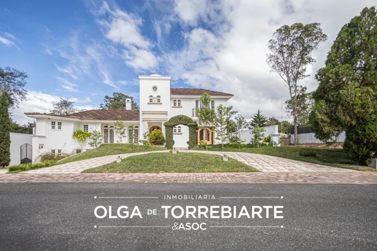 Casa en Condominio La Foresta, Zona 16 — Casa en Venta en Foresta de Cayalá, Zona 16, Guatemala, Ciudad — foto 1 de 17
