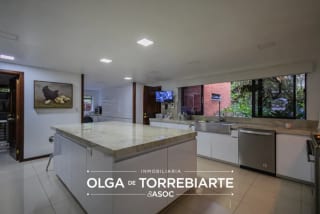 Casa en venta Lomas del Bosque — Casa en Venta en Santa Catarina Pinula, Guatemala, Ciudad — miniatura 8 de 15