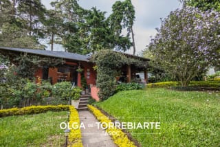 Casa en venta Lomas del Bosque — Casa en Venta en Santa Catarina Pinula, Guatemala, Ciudad — miniatura 4 de 15