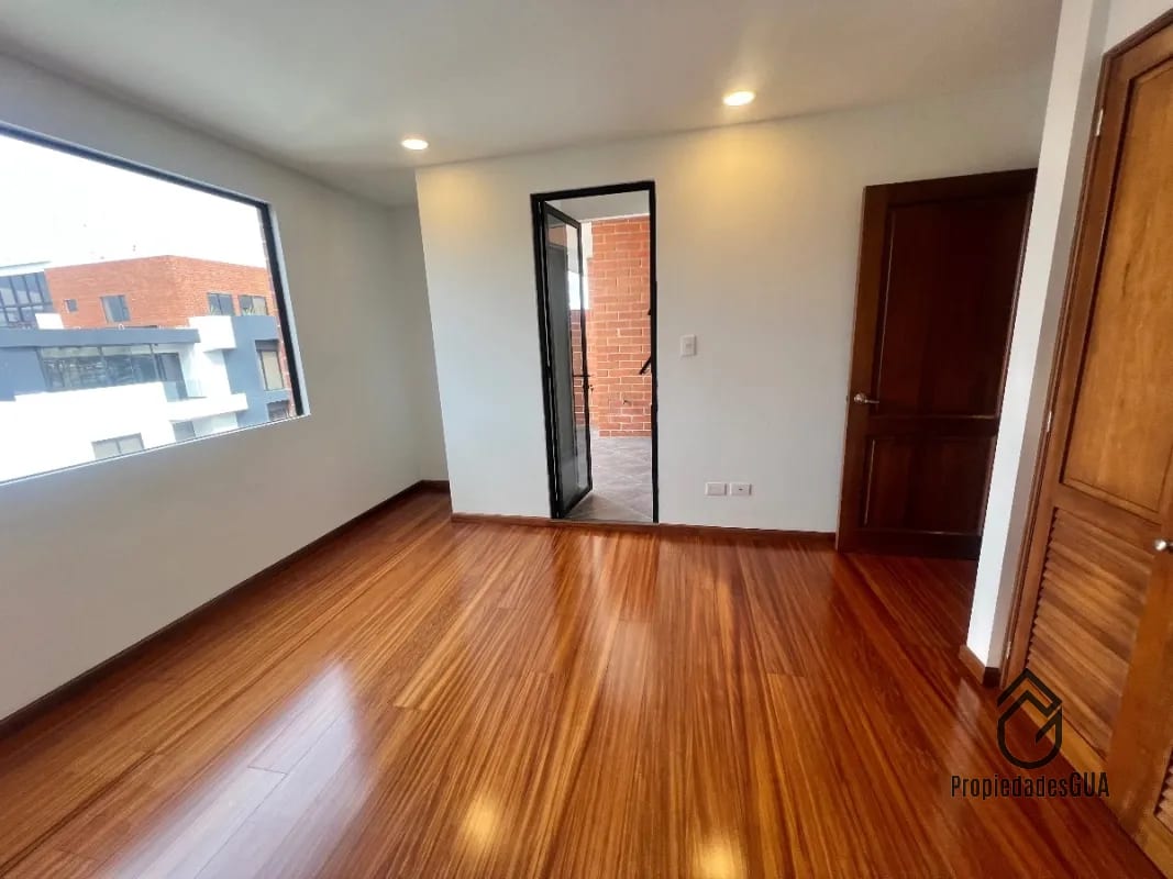 Penthouse espectacular en venta — Apartamento en Venta en Zona 10, Guatemala, Ciudad — foto 13 de 16