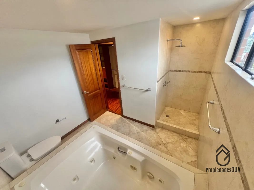 Penthouse espectacular en venta — Apartamento en Venta en Zona 10, Guatemala, Ciudad — foto 9 de 16